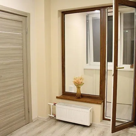 Sunny Loggia In Cozy Atmosphere Apartamento Riga